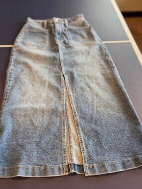 just black denim skirt Size XS